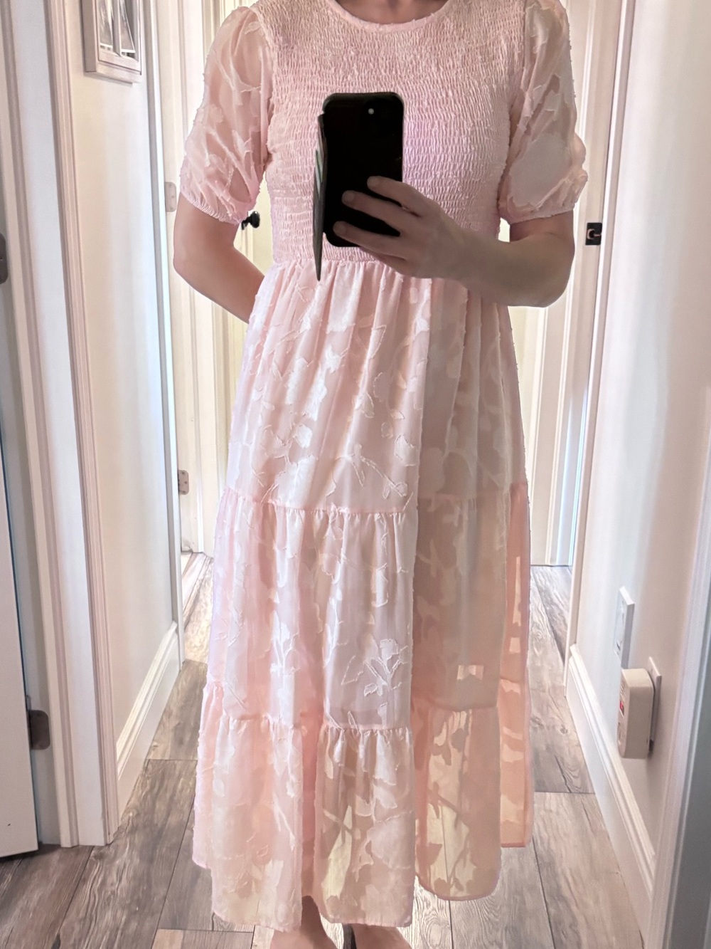🌸 Pink Floral Textured Smocked Midi Dress - Picture 11 of 12